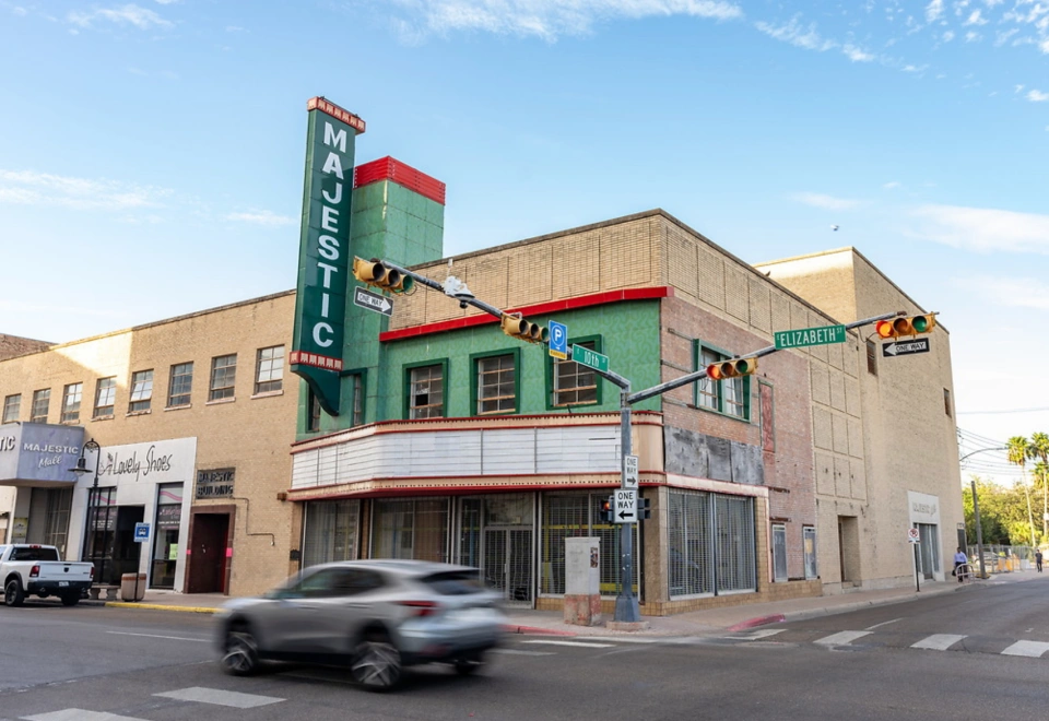 UTRGV officially purchases Majestic Theatre in Brownsville.