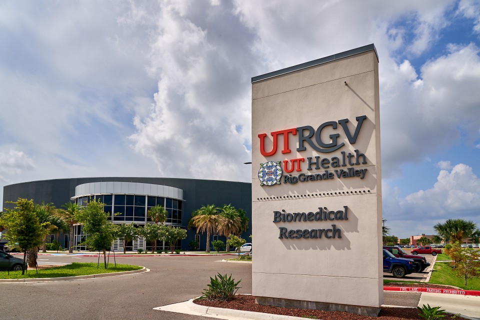 The Cancer Prevention and Research Institute of Texas, CPRIT, has gifted the UTRGV South Texas Center of Excellence in Cancer Research with a $6 million grant. This is the first major gift of its kind for a border community/region. The Center focuses on reducing cancer health disparities in the border region, which has the nation's highest cancer incidence and mortality rate and bears a disproportionate share of the cancer burden.