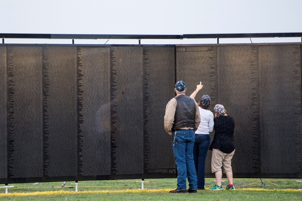The Wall That Heals display