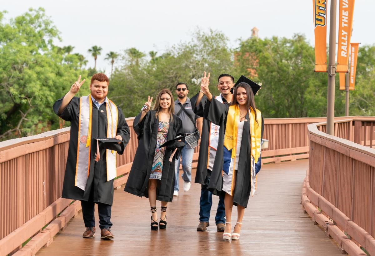 Utrgv Spring 2025 Graduation - Zarla Nanette