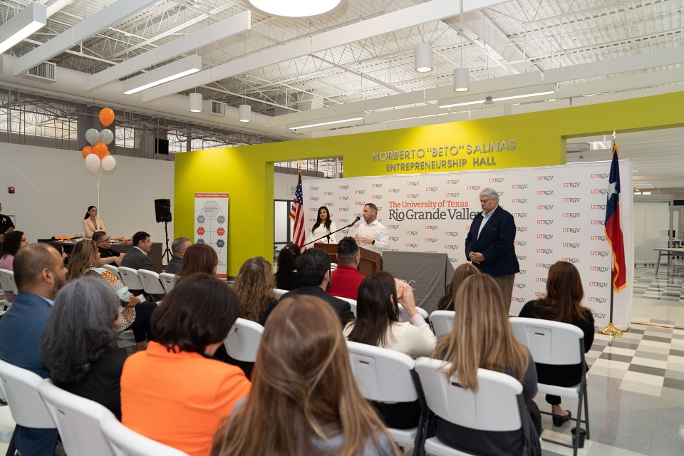 UTRGV Workforce and Economic Development opens satellite office in City of Mission.