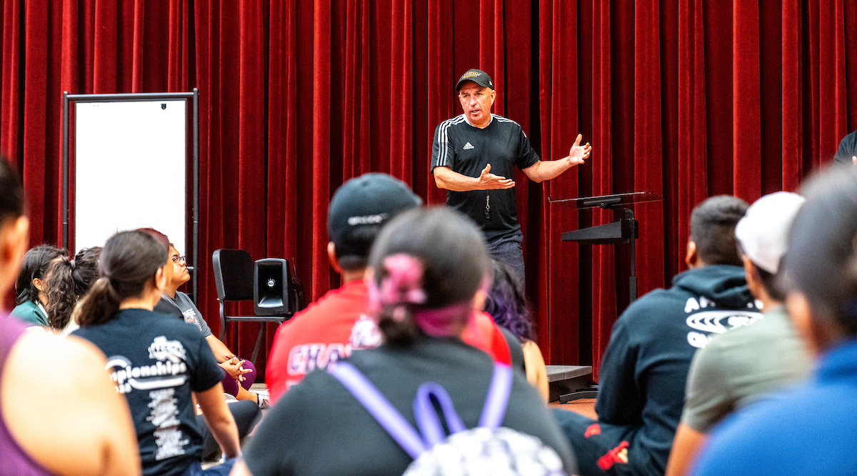 utrgv marching band director ronnie rios