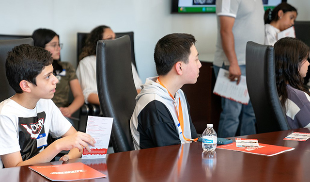 AgDiscovery Program at UTRGV high school students