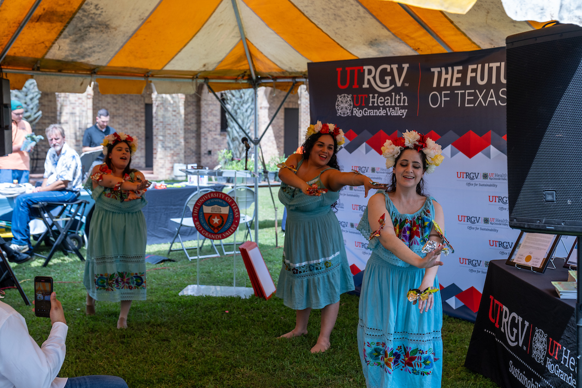 UTRGV Theatre group