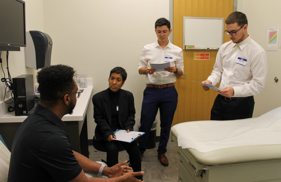 Prospective UTRGV School of Medicine students participated in Shadow Day