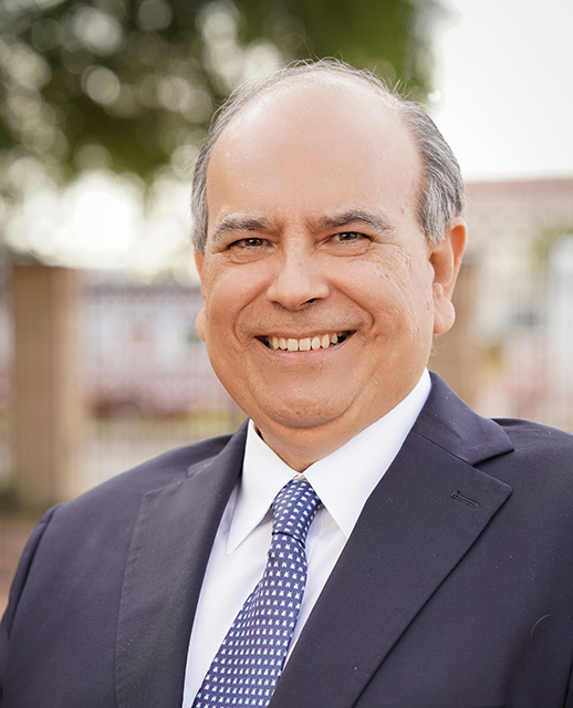 dr-fred-farias-courtesy-photo.jpg