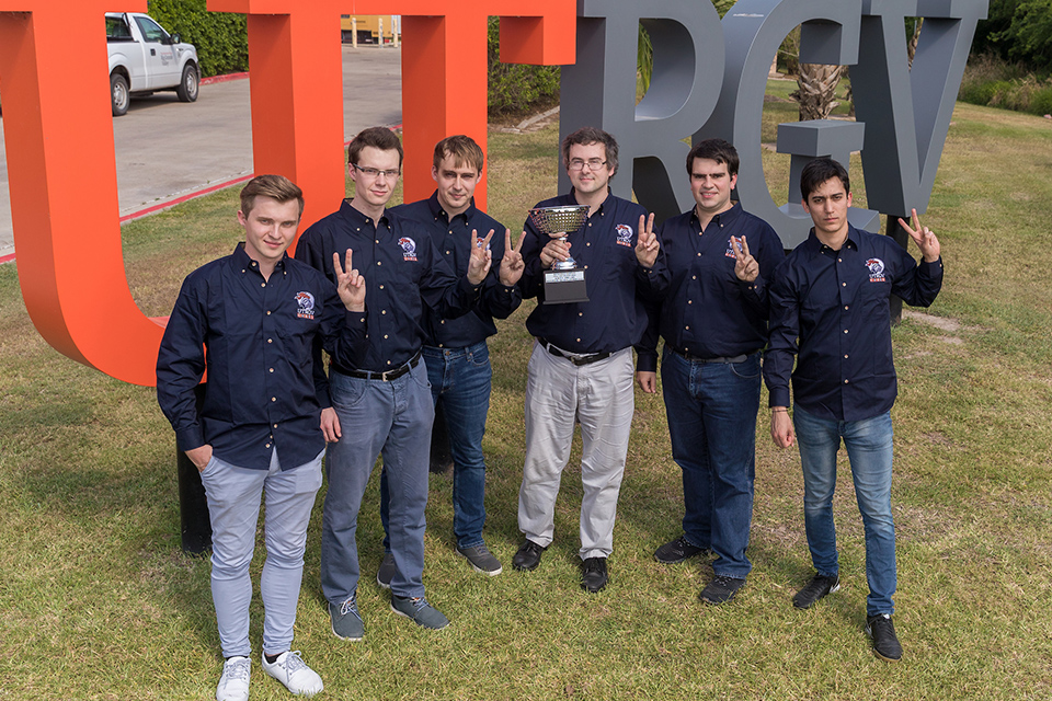 UTRGV Chess Team wins state and national titles in 2018. 