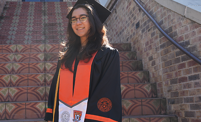 UTRGV grad Denisse Jimenez