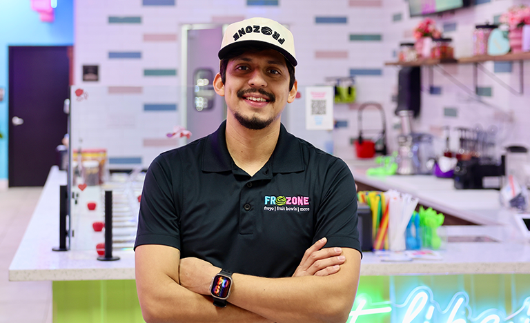 UTRGV alumni Peter Lopez Jr.