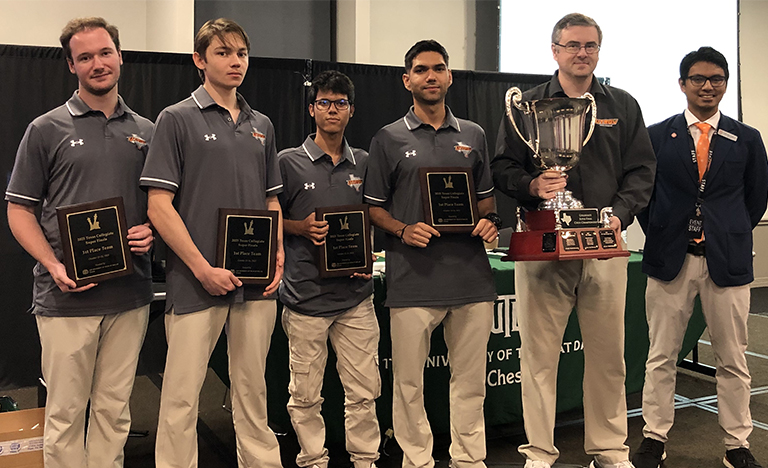 UTRGV chess team