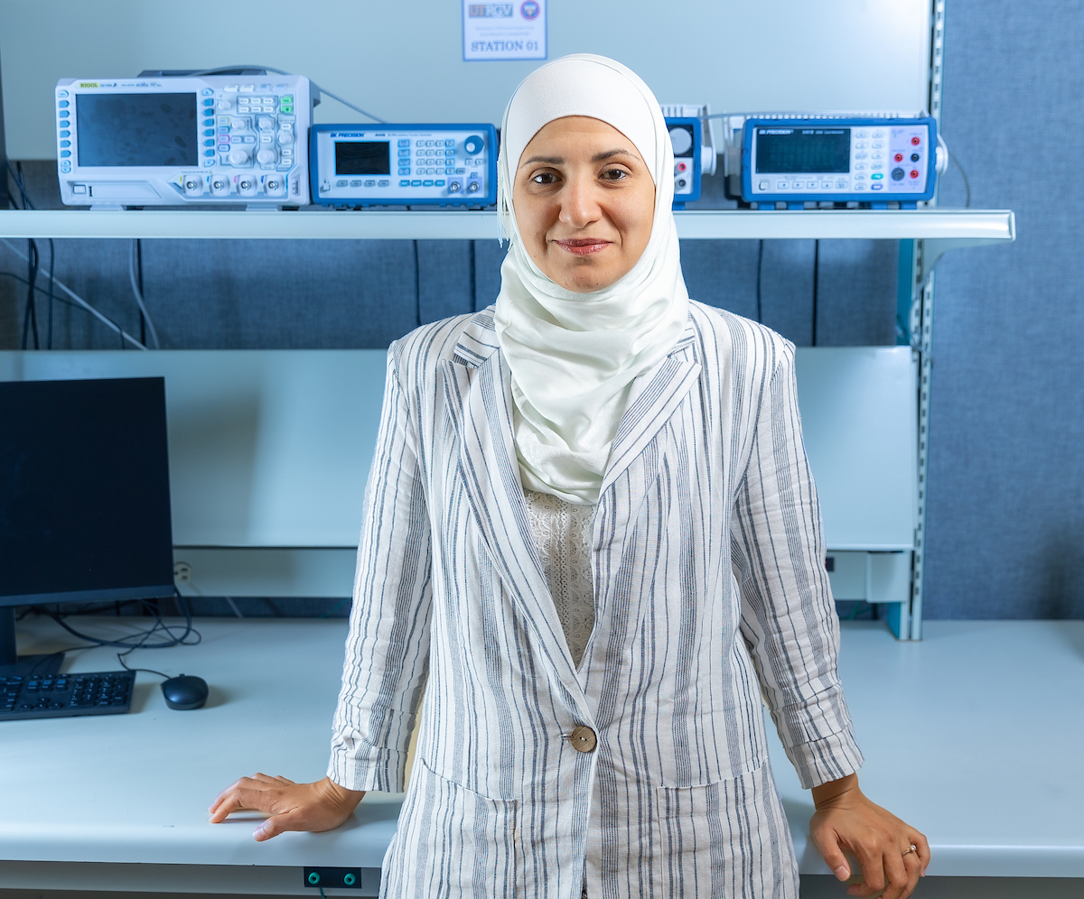 Dr. Dimah Dera, assistant professor in the UTRGV Department of Electrical and Computer Engineering, is part of a team developing an artificial intelligence-based system that automatically will identify tumor boundaries and volume. (UTRGV Photo by David Pike)
