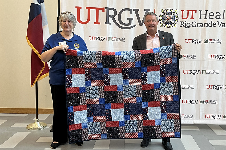 The Rio Grande Valley Quilt Guild made and presented five quilts to UTRGV School of Medicine students and employees who served in the Armed Forces.