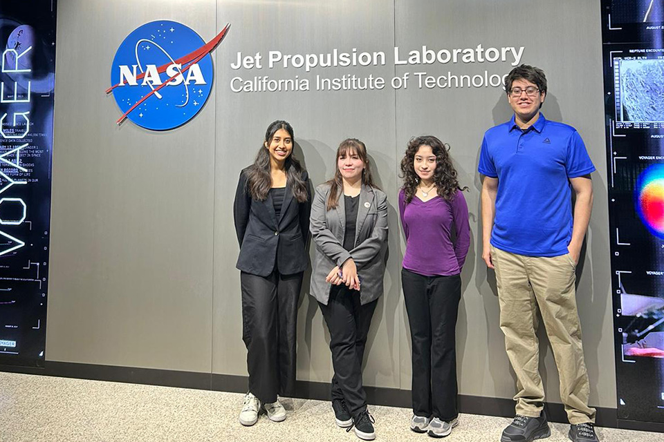 Ten UTRGV students gained practical research experience this summer, during internships at NASA research centers and UT Austin’s Jackson School of Geosciences.