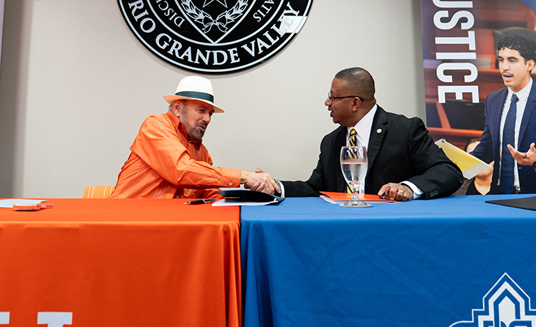 UTRGV and St. Mary's University sign an MOU establishing a law hub on the UTRGV Edinburg campus. The ceremony took place on March 26, 2026.