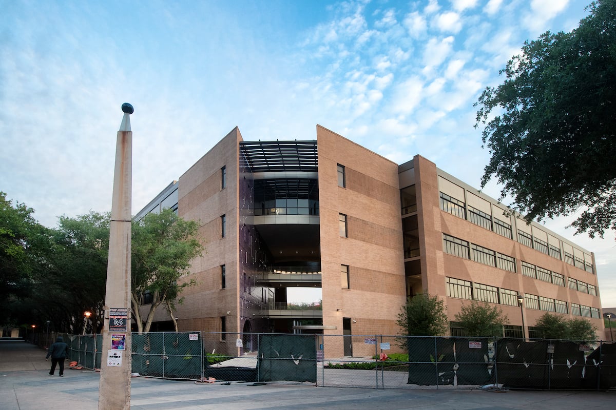 New Science Building on the Edinburg Campus (ESCNE).