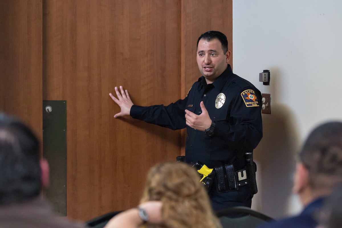 UTRGV Police Officer David Pena leads workshop.