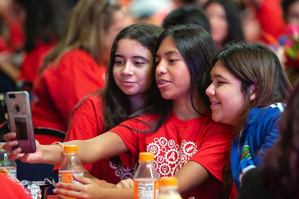 Taking a selfie at HESTEC Latina Day.