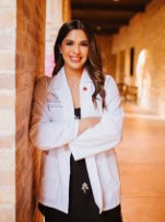 Student mentor Alyssa Rodriguez
