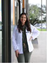 Student mentor Leslie Avendano