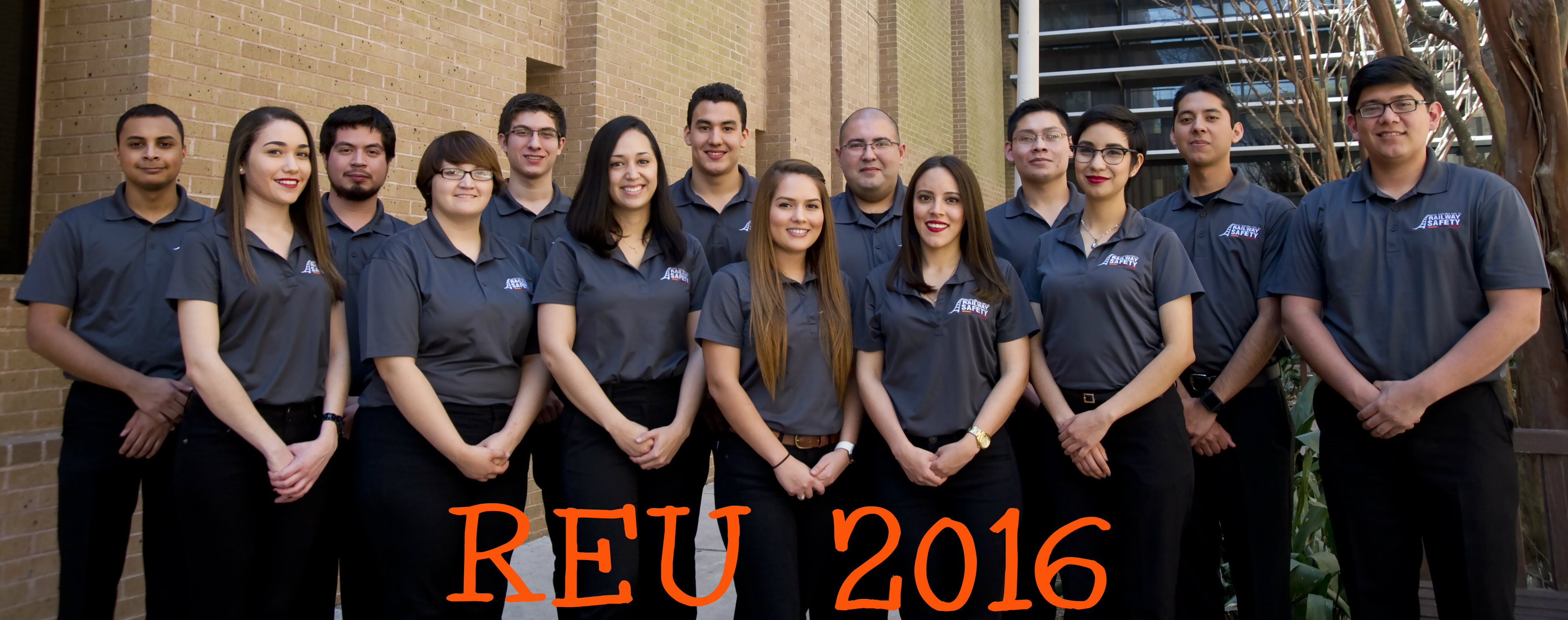 2016 REU Participants Selected Picture 4