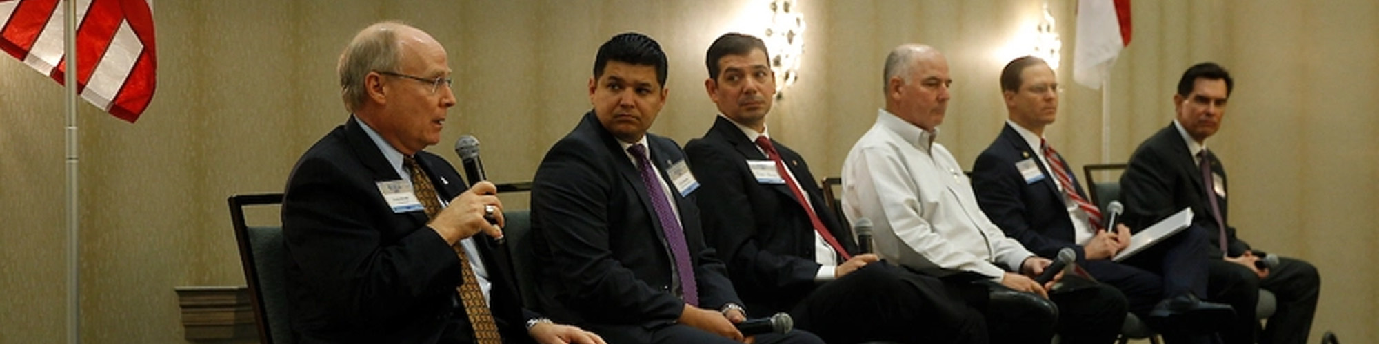 Bank leaders speak at Economic Outlook Symposium 