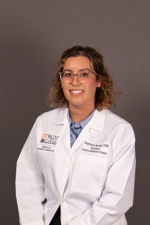 Stephanie Bender, DPM professional headshot