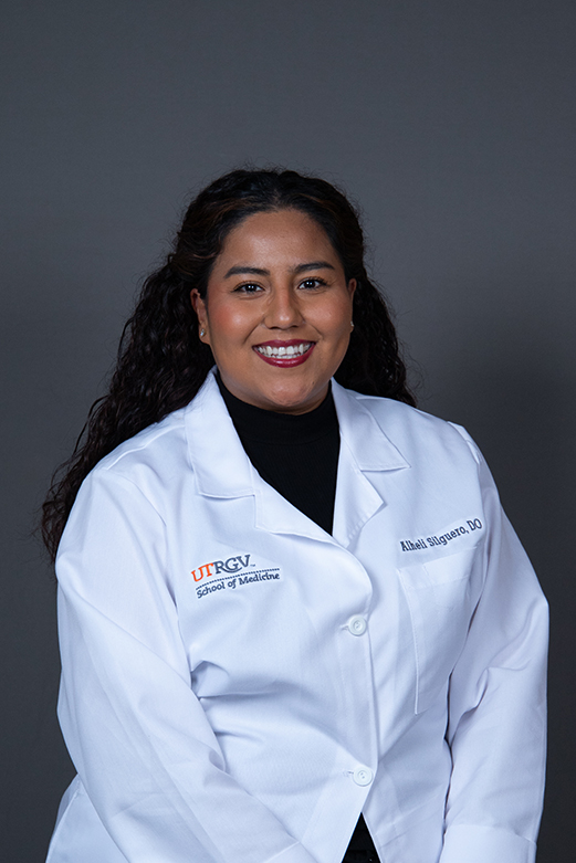 Alehli Silguero, MD