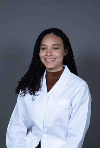 Diana Acosta Pozo, MD