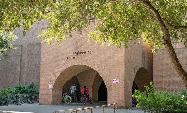 UTRGV is part of a series of 18 projects the U. S. Department of Energy has funded to promote equity and diversity in clean energy innovation. (UTRGV Photo by Paul Chouy)