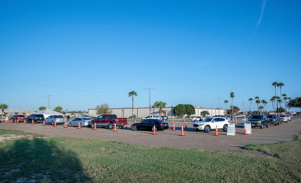 UT Health RGV drive-thru COVID-19 testing location in Edinburg on Tuesday. The testing site in Edinburg will continue its operation next week on Monday, Wednesday and Friday. (UTRGV Photo by Paul Chouy)