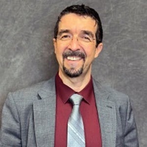 Dr. José Dávila-Montes